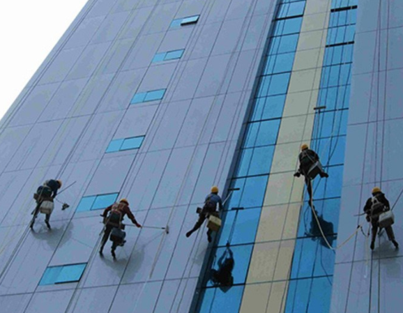 市内医院外墙清洁 玻璃幕墙清洗保洁 高新西区外墙清洗