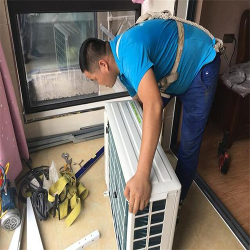 新津空调维修 空调移机加氟 空调上门拆机